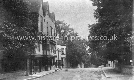 The Kings Head, Chigwell, Essex. c.1910.